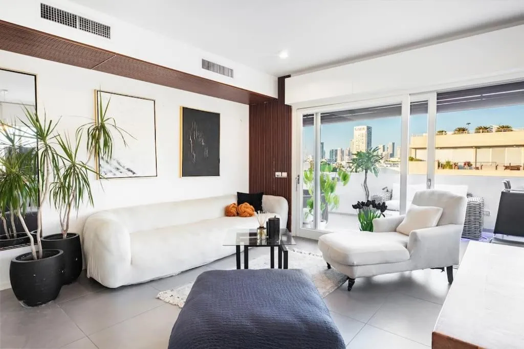 Image of TLV Penthouse With bomb shelter, Hottub and OutDoor Kitchen