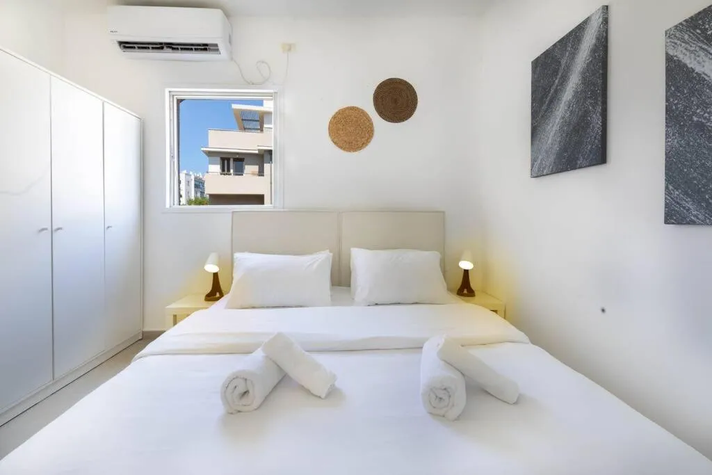 Image 1 of Urban Oasis- 3 Apartments – Prime Tel Aviv – Private Parking – By Bookiz