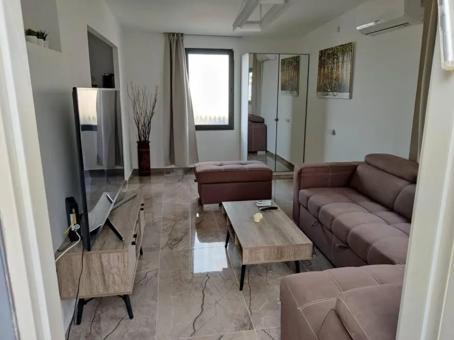 Image 4 of דירת גג ענקית בלב תל אביב נוף אורבני וים