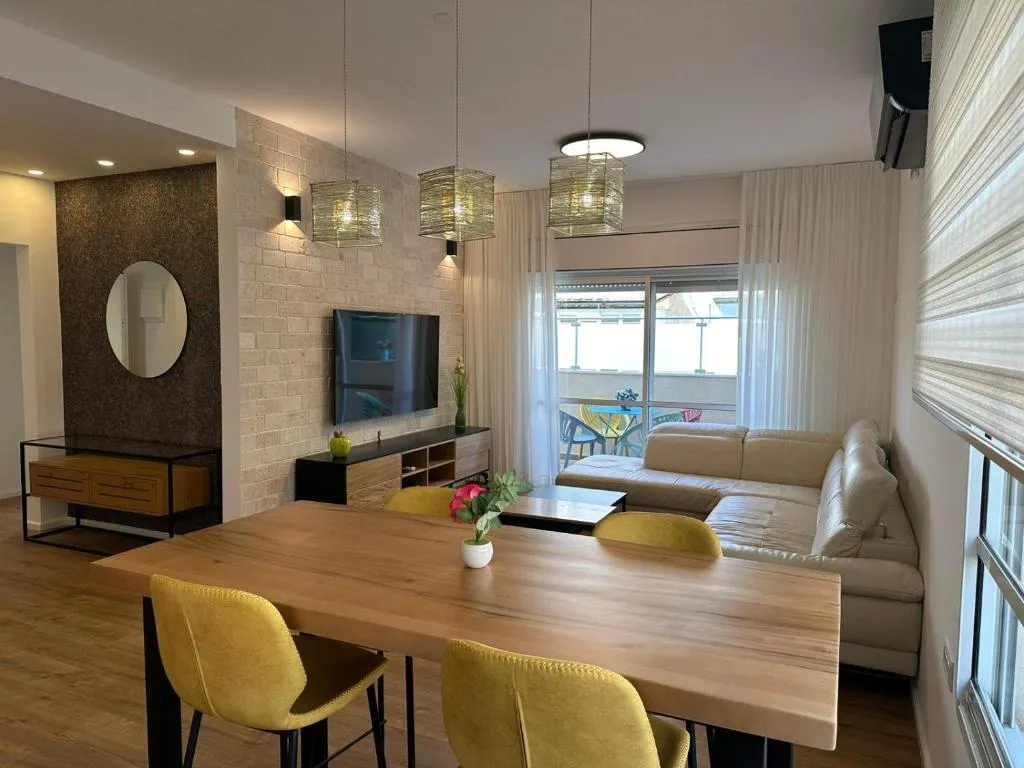 Image of luxury 2 BD by dizingof near the beach